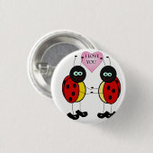 Ladybugs zusammen halten Händchen in der Liebe Button (Vorne & Hinten)