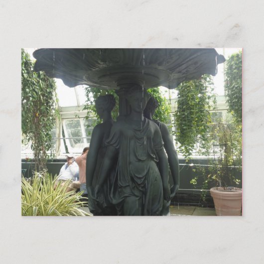 Ladys Fountain Postcard Postkarte (Vorderseite)