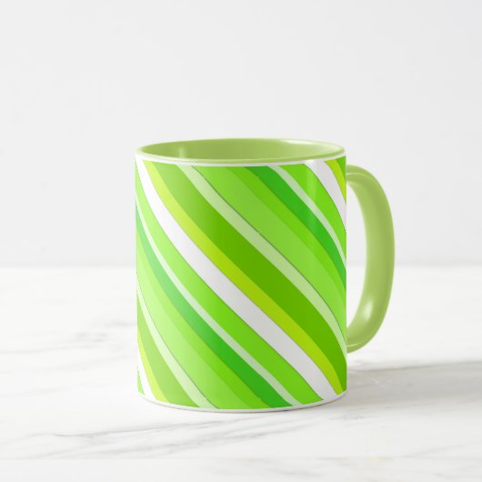 Lagen, feine Streifen - kalk grün und weiß Tasse (VorderseiteRechts)
