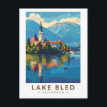 Lago Maggiore - Slowenien Vintage Postkarte<br><div class="desc">Lake Bled Vektorgrafik Design. Der Bled-See ist ein See in den Julischen Alpen der Oberkarninolen Region im Nordwesten Sloweniens,  wo er an die Stadt Bled angrenzt.</div>