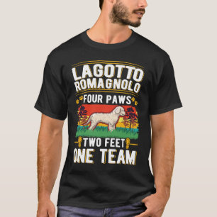Lagotto Romagnolo vier Pfoten 1,50 m ein Team T-Shirt