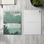 Lake Clark Nationalpark Alaska Vintag Postkarte<br><div class="desc">Lake Clark Vektorgrafik Design. Der Park ist ein Land von atemberaubender Schönheit. Vulkandampf,  Lachslauf,  Bärenfutter und knisternde Berge spiegeln sich in den türkisblauen Seen wider.</div>