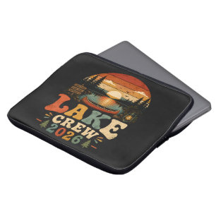 Lake Crew 2026 Familie Seebad Urlaub passend Laptopschutzhülle