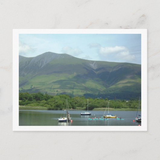 Lake District Mountain & Boats Postkarte (Vorderseite)