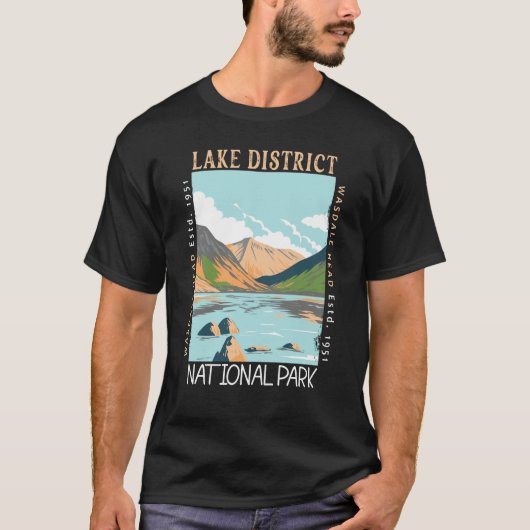 Lake District National Park England geplagt T-Shirt (Vorderseite)