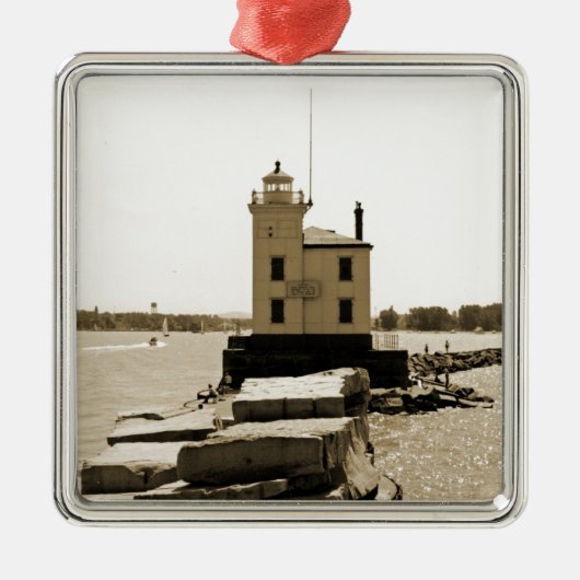 Lake Erie Lighthouse Silbernes Ornament (Vorne)