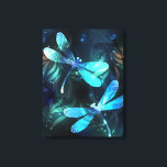 Lake Glows Dragonflies Leinwanddruck<br><div class="desc">Zwei lichtdurchflutete,  türkisfarbene,  kunstvoll gezeichnet Libellen mit lichtdurchlässigem Sealgen und Glühwürmchen im Hintergrund. Glühende Libelle.</div>