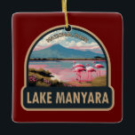 Lake Manyara Nationalpark Tansania Vintag Reisen Keramikornament<br><div class="desc">Lake Manyara Vektorgrafik Design. Der Lake Manyara Nationalpark besticht durch einen flachen,  alkalischen See,  der über eine Million Flamingos anlockt.</div>