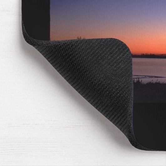 Lake Sunrise Mousepad (Ecke)
