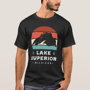 Lake Superior Michigan Nationalpark Camping Retro T-Shirt