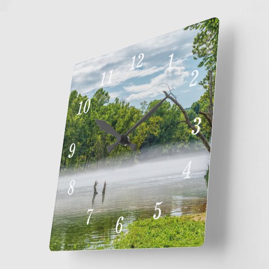 Lake Taneycomo Summer Fog Wall Clock Quadratische Wanduhr (Winkel)