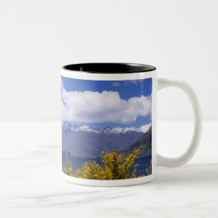 Lake Wakatipu und The Remarkables, Queenstown, Zweifarbige Tasse