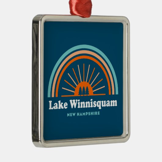 Lake Winnisquam New Hampshire Rainbow Ornament Aus Metall (Rechts)