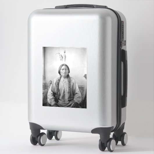 Lakota Leader sitzt Bull Native Amerikanische Urei Aufkleber (Koffer)