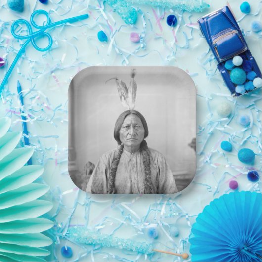 Lakota Leader sitzt Bull Native Amerikanische Urei Pappteller (Party)