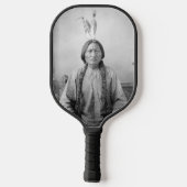 Lakota Leader sitzt Bull Native Amerikanische Urei Pickleball Schläger (Rückseite)