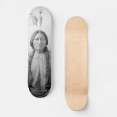 Lakota Leader sitzt Bull Native Amerikanische Urei Skateboard (Vorderseite)