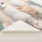 Lama mit Sattel in der Wüste Sherpadecke (3/4)