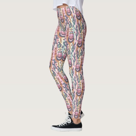 Lamas auf Streifen-Muster Leggings (Links)