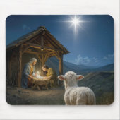 Lamm beobachtet die Weihnachtskrippe Mousepad (Vorne)