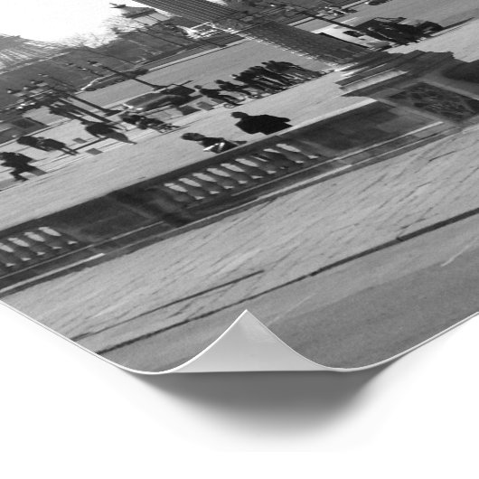 Lamp Post & Eiffel Poster (Ecke)