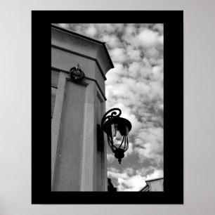 Lampe an einem bewölkten Tag Poster