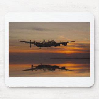 Lancaster-Bomber die Zuhauseausdehnung Mousepad