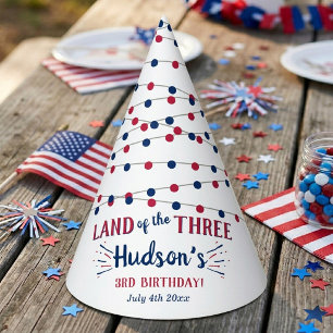 Land der Drei! 4. Juli 3. Geburtstag Partyhütchen
