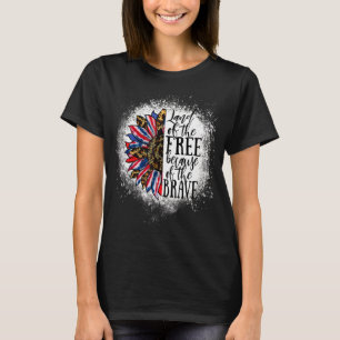 Land der Freie wegen der tapferen Leopard-Gefärbte T-Shirt