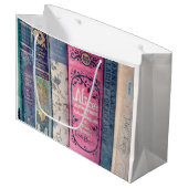 Land der Geschichten-Geschenk-Tasche Große Geschenktüte (Vorderseite Schrägansicht)