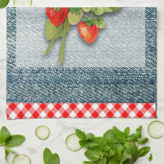 Land Gingham, Denim und Erdbeeren Handtuch (Gefaltet)