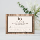 Land Rustic Horseshoe & Brown Wood Wedding RSVP Karte (Stehend Vorderseite)