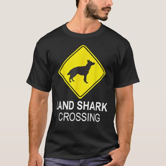 Land Shark Crossing Funny German Shepherd T-Shirt (Vorderseite)