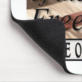 Land vom freien wegen des tapferen Militärs Mousepad (Ecke)