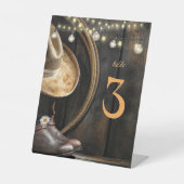 Länderstiefel, Tischnummern aus Holz und Stallholz Sockelschild (Vorderseite)