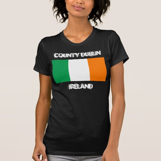 Landkreis Dublin, Irland mit irischer Flagge T-Shirt (Vorderseite)