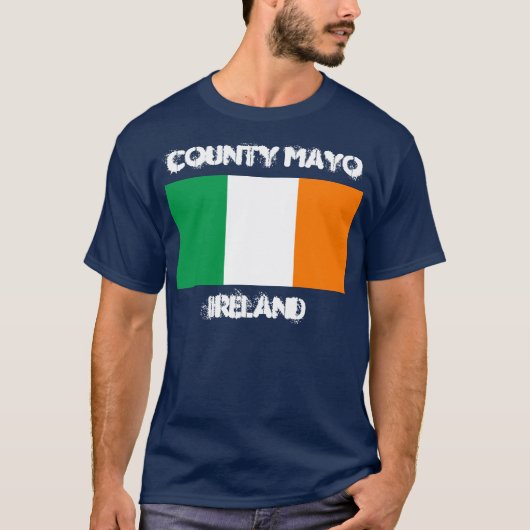 Landkreis Mayo, Irland mit irischer Flagge T-Shirt (Vorderseite)