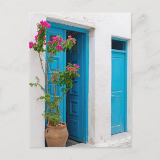 Ländliche Bougainvillea-Griechische Tür Postkarte