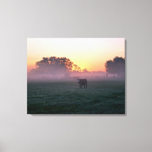 Ländliche Kuh in der Sunrise Mist 3-Panel-Leinwand Leinwanddruck (Vorderseite)
