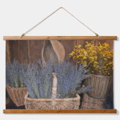 Ländliche Lavendelernte Wandteppich Mit Holzrahmen (Vorne)