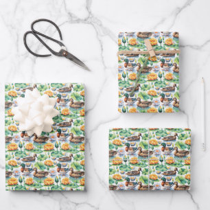 Ländliche Stockenten auf Seerosenblättern im See  Geschenkpapier Set