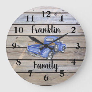 Ländlicher Vintage-Blauer-LKW-Holz-Familienname Große Wanduhr