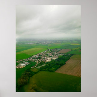 Ländliches Dorf außerhalb von Paris, Frankreich Poster