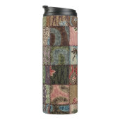 Ländliches Patchwork-Quilt, 3D-Textur. Thermosbecher (Nach rechts gedreht)