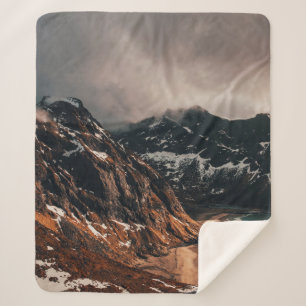 LANDSCAPE FOTOGRAFIE DES BROWN BERGES ÜBER WAT SHERPADECKE