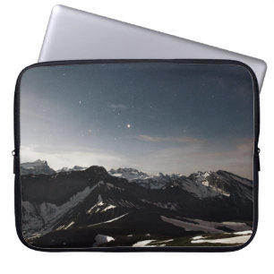 LANDSCAPE FOTOGRAFIE DES SCHWARZEN UND WEISSEN BER LAPTOPSCHUTZHÜLLE