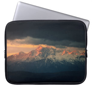 LANDSCAPE-FOTOGRAFIE VON SCHNEEBERGEN UNTER NIMB LAPTOPSCHUTZHÜLLE
