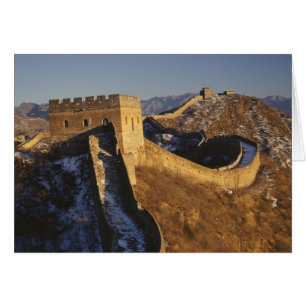 Landschaft der Chinesischen Mauer bei Sonnenunterg