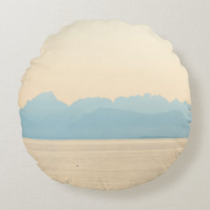 LANDSCHAFT FOTO EINES BERGES UND WASSERKÖRPERS RUNDES KISSEN