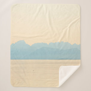 LANDSCHAFT FOTO EINES BERGES UND WASSERKÖRPERS SHERPADECKE